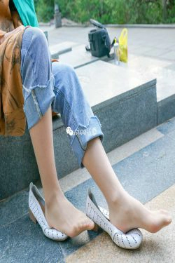 [丝意SIEE] 叶子 牛仔裤里的秘密(34P)