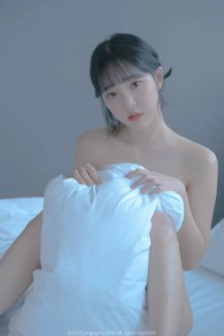 [ARTGRAVIA] VOL.080 巨乳少女姜仁卿 - 性感背心 激情调教(41P)