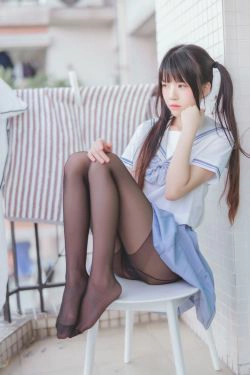 [萝莉COS] 桜桃喵 - 校服黑丝(49P)