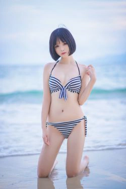 [萝莉COS] 白金Saki - 水着(27P)