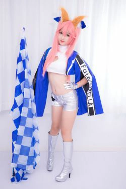 [萝莉COS] 神楽板真冬 目標はあなた、エンジン全開！！(150P)