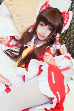 [萝莉COS] 神楽板真冬 COS Reimu猫娘系列套图(100P)