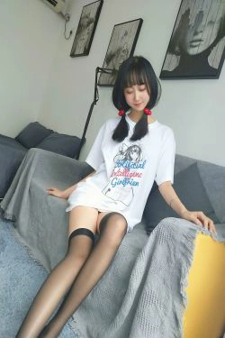 [萝莉COS] 木绵绵OwO - 智能型彼女T恤图(22P)