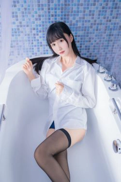 [萝莉COS] 木绵绵OwO - 白衬衫黑丝死库水(30P)