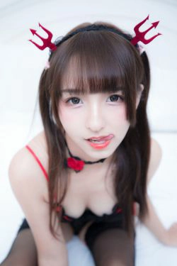 [萝莉COS] 神楽板真冬 Little Devil(150P)