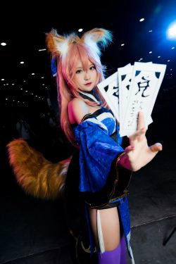 [萝莉COS] 腐团儿Ikaros - 霞之丘诗羽 玉藻前 甄姬(11P)