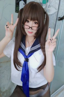 [萝莉COS] 摇摇乐yoyo - 蓝色jk(37P)