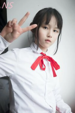 [纳丝摄影]  小莉 红色超短裙肉丝诱惑(59P)