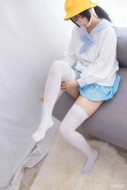 [轻兰映画] SPL.008  黄帽学妹的白丝(98P)