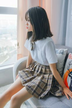 [丝意SIEE] 含含 那风，那雨，那朦胧(47P)