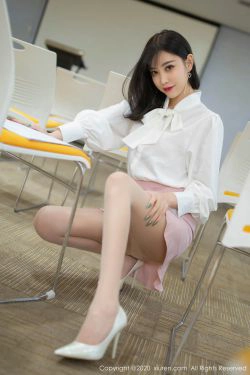 [秀人XIUREN] No.1955 杨晨晨sugar(67P)