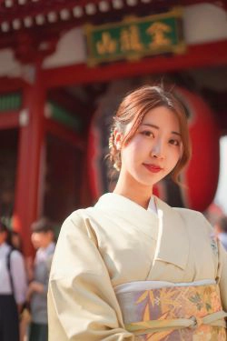 人气Coser黑川 和服(30P)