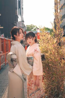 人气Coser黑川&浅野菌子 少女心事2(40P)