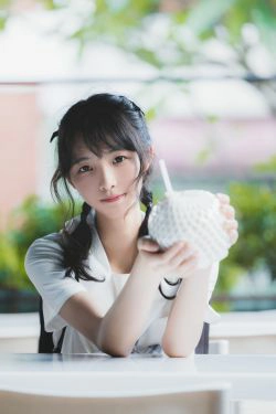 清纯妹子西瓜 制服(18P)