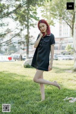 [斯文传媒SIW]  悦悦 草地腿模(64P)