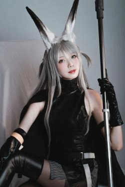 [COS福利] 动漫博主炸酱沐沐 - 暴行(16P)