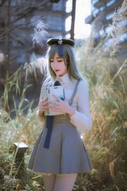 [COS福利] 塔塔_Lo1iTa图集 - 三号写真本(15P)