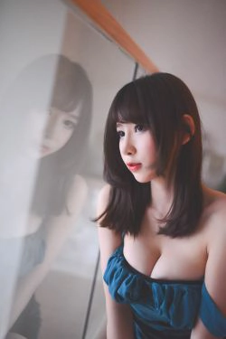 [COS福利] 斗鱼主播w黑米粥w - 圣诞(30P)