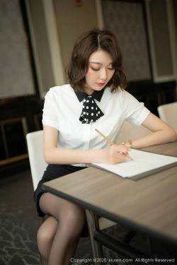 [秀人XiuRen] No.2422 艺轩(93P)