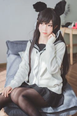 [Cosplay写真] 可爱人气Coser面饼仙儿 - 制服爱宕(16P)