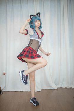 [Cosplay写真] 疯猫ss - 蓝发(26P)