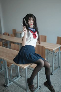[Cosplay写真] 清纯少女五更百鬼 - 要一起学习吗(8P)