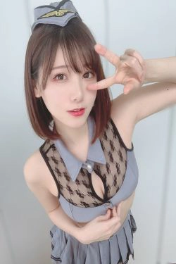 [网红COSER] 日本甜美COSERけんけん[fantia] 2020.05 上から見るか下から見るか(8P)