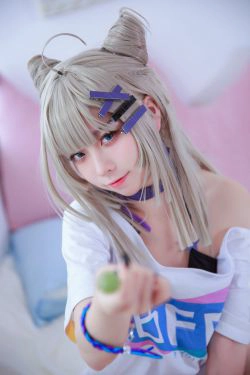 [网红COSER] 动漫博主G44不会受伤 - AA12(20P)
