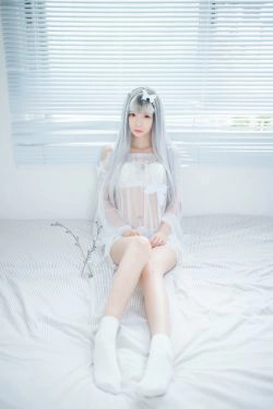 [网红COSER] 疯猫ss - 透明白纱(33P)