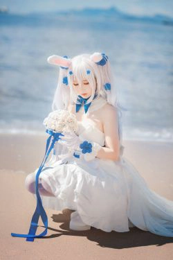 [网红COSER] 可爱人气Coser面饼仙儿 - 拉菲婚纱(14P)