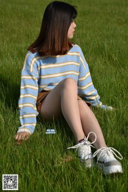 [大生模拍] No.018 欣欣 青青芳草地 悠悠丝袜情(49P)