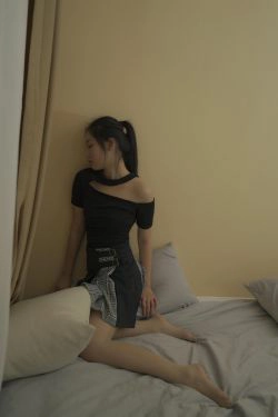 [丝慕] 第046期 双双 《秘》(53P)