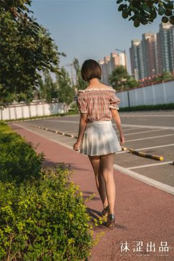 [袜涩] VOL.073 暖暖 ~ 田园风百褶裙(50P)