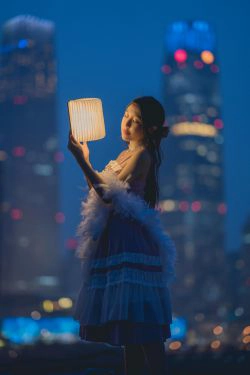 [Cosplay] 动漫博主穆零Mu0 - 阅读(24P)