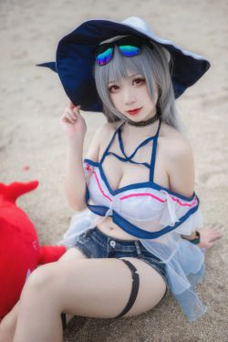 [Cosplay] 动漫博主樱落酱w - 斯卡蒂泳装(21P)