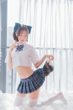 [COS福利] 萌系小姐姐木绵绵OwO - 怀中猫(68P)