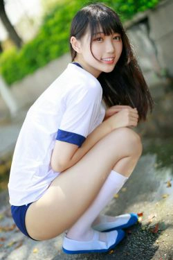 [COS福利] 周叽是可爱兔兔 - 体操服(31P)