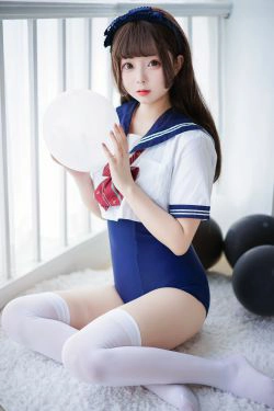 [COS福利] Cosplay日奈娇 - 制服死库水(40P)
