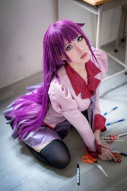 [COS福利] Hane Ame 雨波写真 - 化物语 战场原(17P)