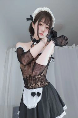 [COS福利] Coser小姐姐白银 - 女仆(92P)