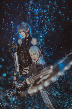 [COS福利] 微博萌妹蓝小沂KiKi - 明日方舟 幽灵鲨(8P)