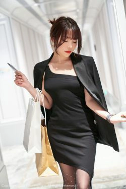 [秀人XiuRen] No.3285 芝芝Booty(56P)