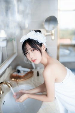 [COS福利] 阳光美少女萌芽儿o0 - 浴巾(27P)