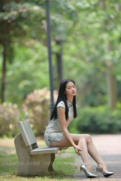 [IESS异思趣向] 丝享家 796：宁宁《绿荫旗袍秀》(61P)