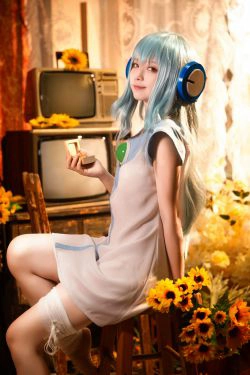 [网红COSER写真] 动漫博主G44不会受伤 - 八音盒(12P)