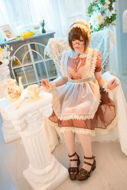 [网红COSER写真] Coser小姐姐星之迟迟 - 普通妹抖酱(52P)