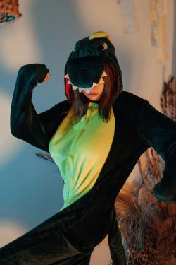 [网红COSER写真] 萌妹奈汐酱nice - 哥斯拉(53P)