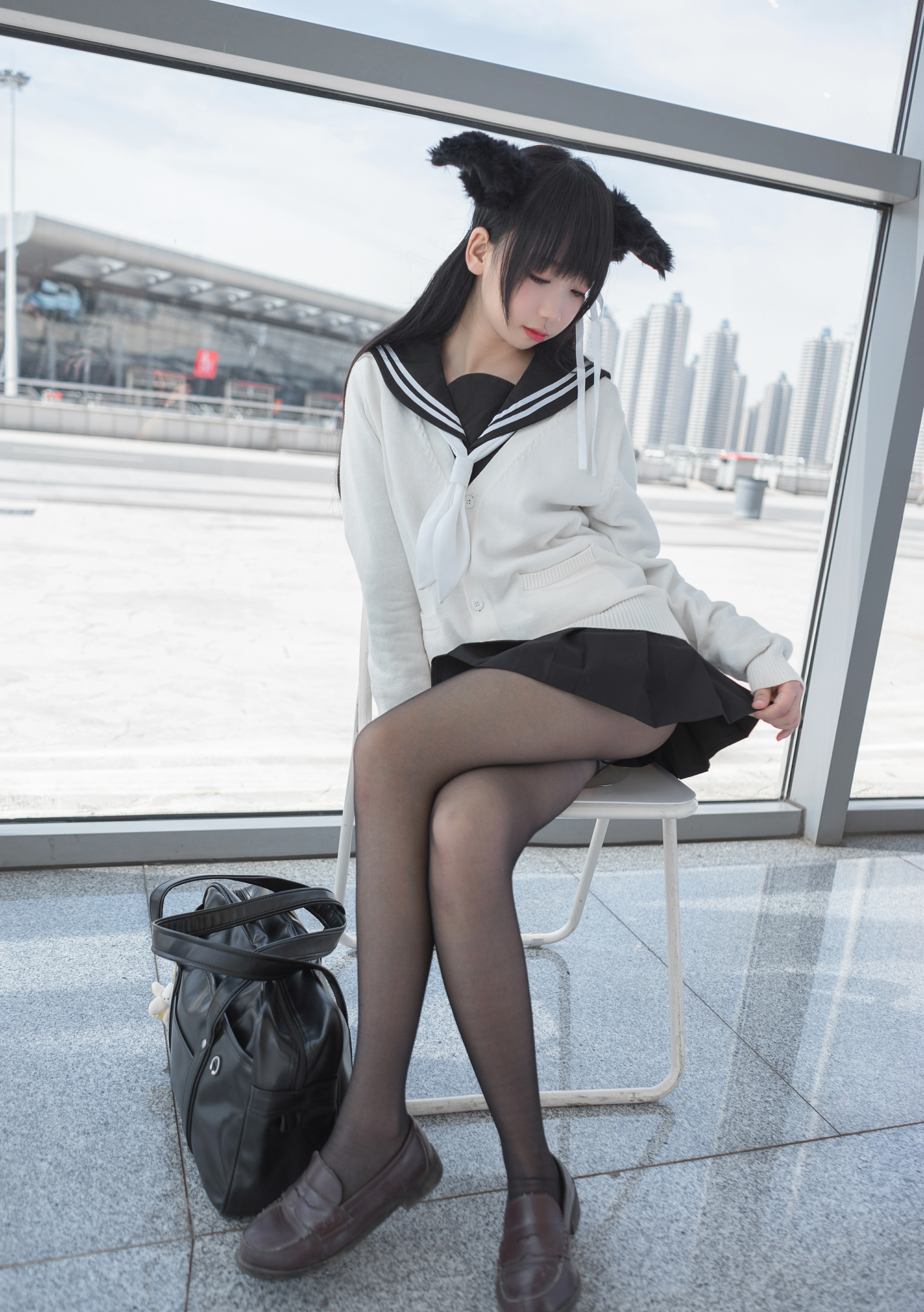 [网红COSER写真] Cos小姐姐雪琪 - 漫展上的小姐姐(42P)