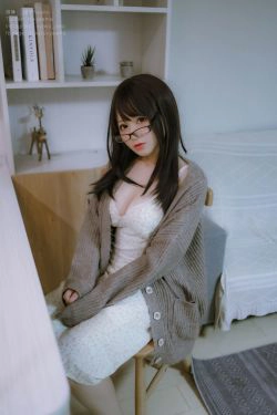[网红COSER写真] 萌妹子Nyako喵子 - 妄想彼女との同棲生活 之 便服系列(73P)