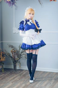 [网红COSER写真] 微博妹纸霜月shimo - 贞德(15P)